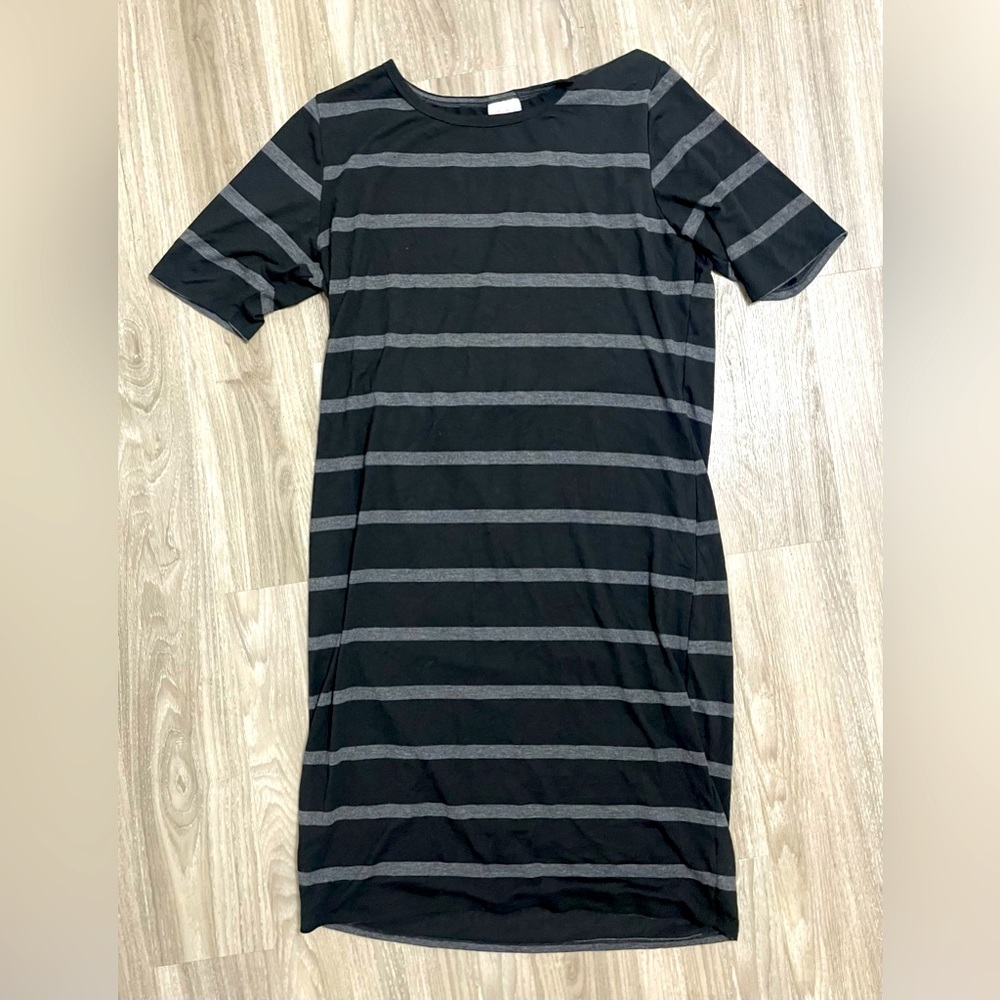 🌺 3 for $20! LulaRoe Julia dress 2x